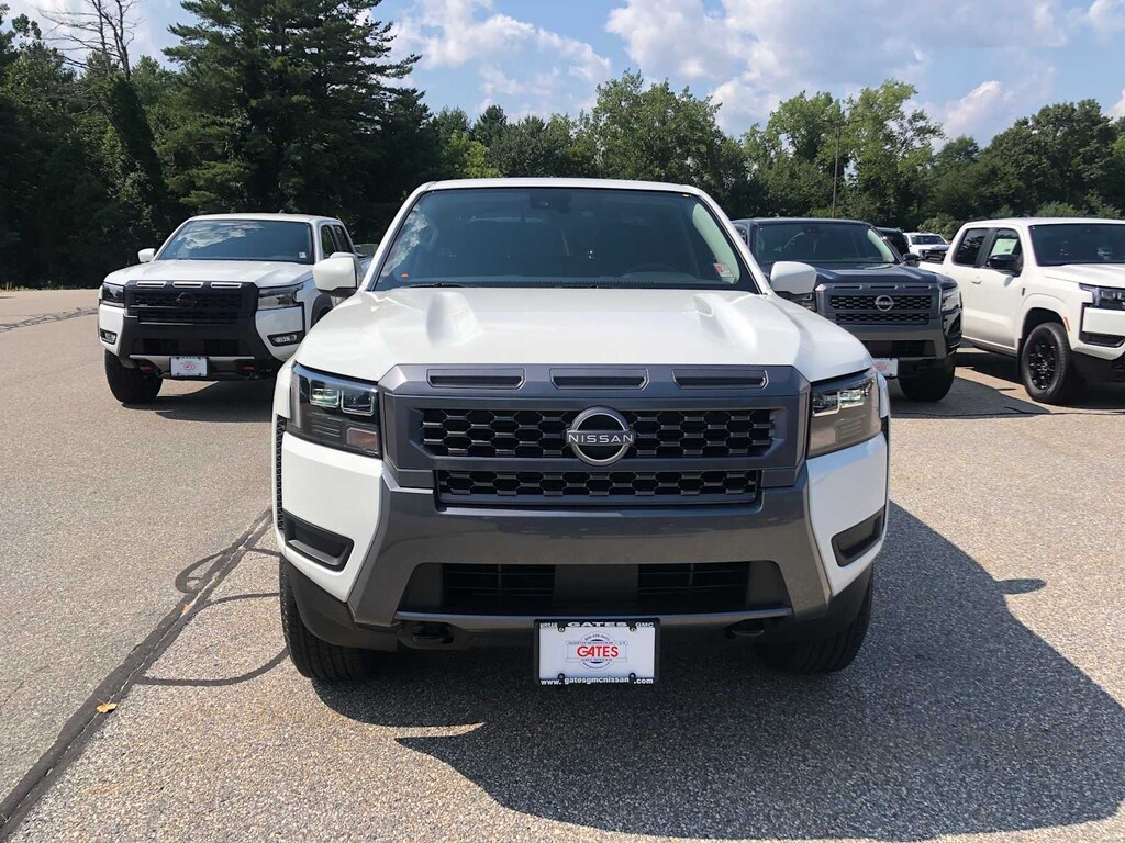 New 2026 Nissan Frontier SV Crew Cab 4x4 Truck