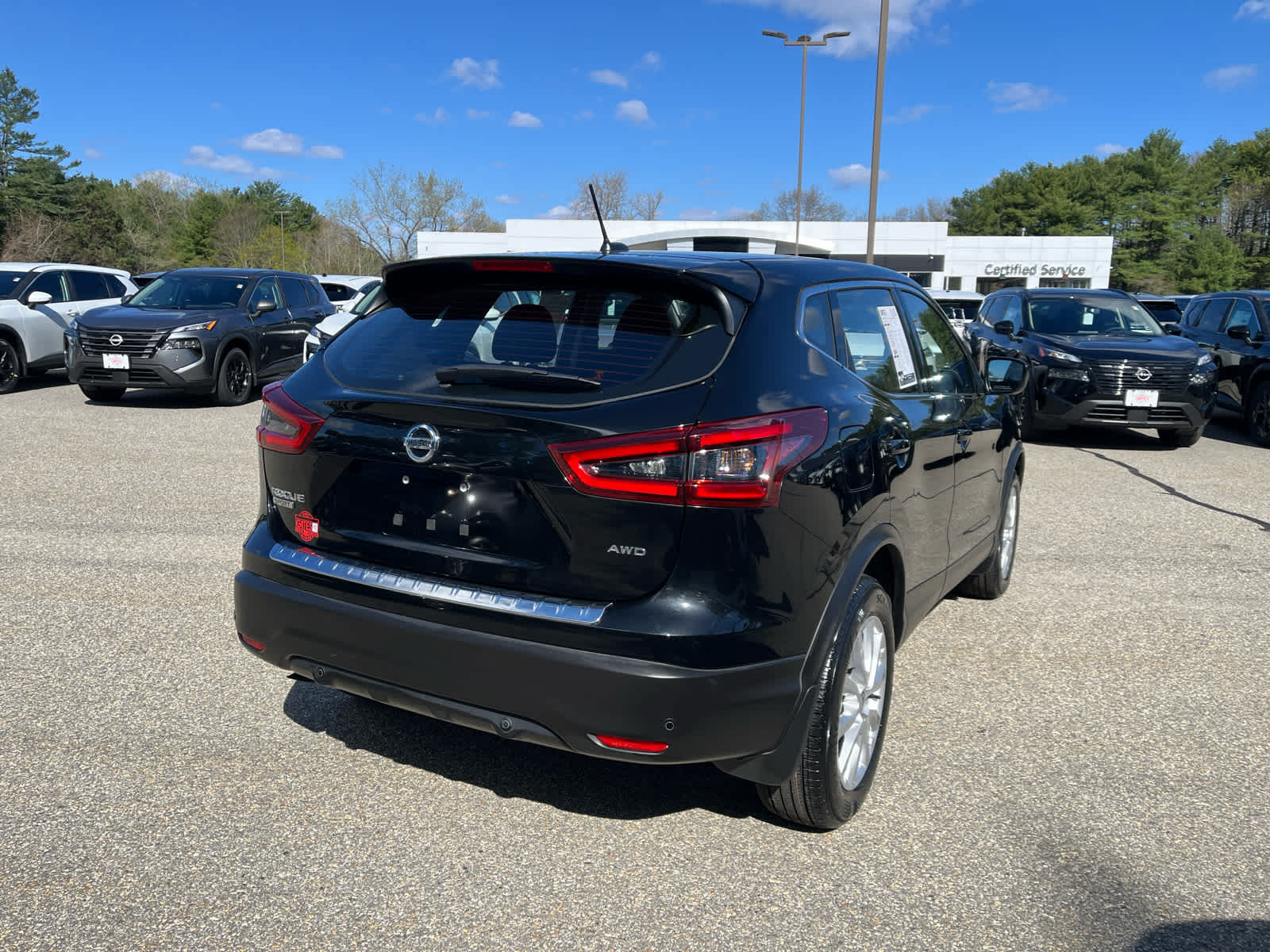 2021 Nissan Rogue Sport S photo 5
