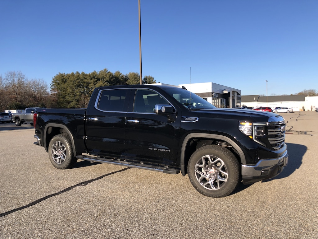 New 2026 GMC Sierra 1500 SLT Truck Crew Cab