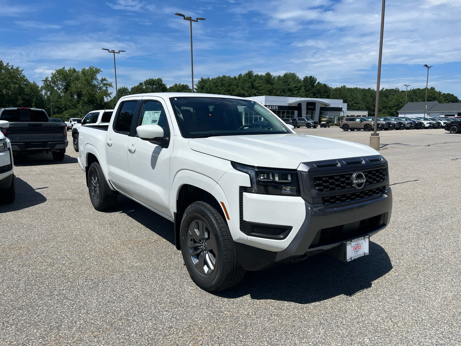 2026 Nissan Frontier SV Crew Cab 4x4