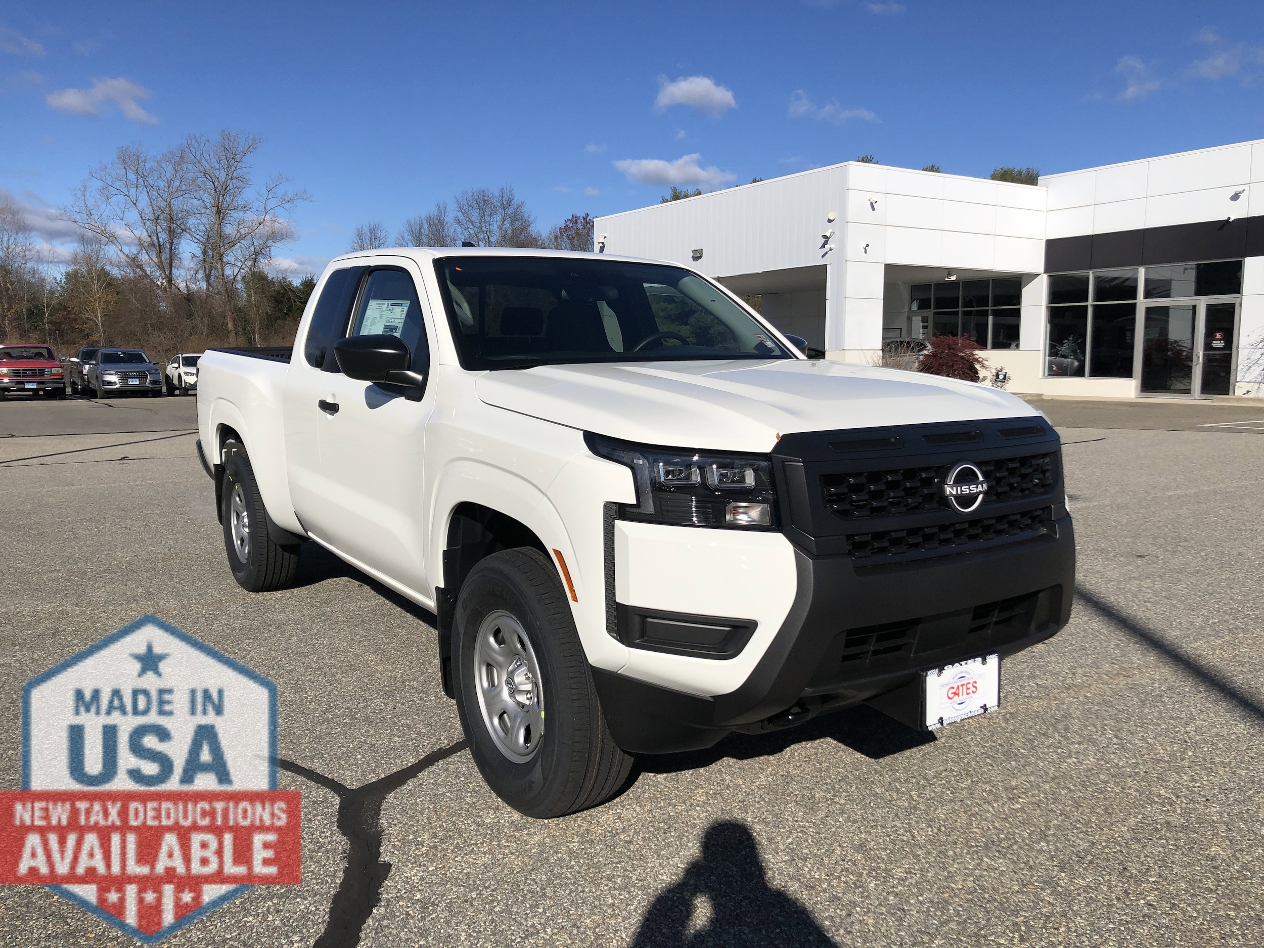 2026 Nissan Frontier S's photo