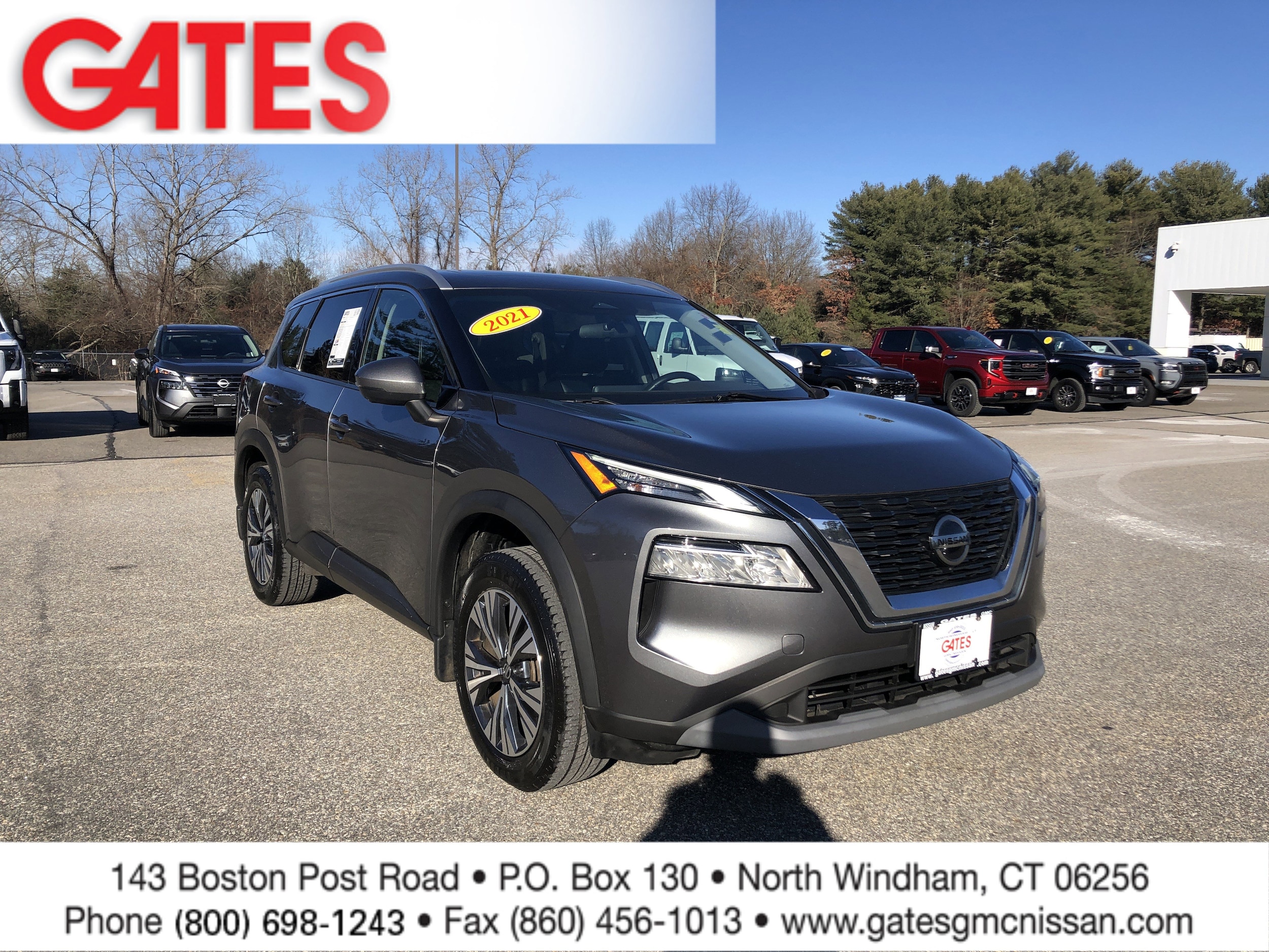 2021 Nissan Rogue SV's photo
