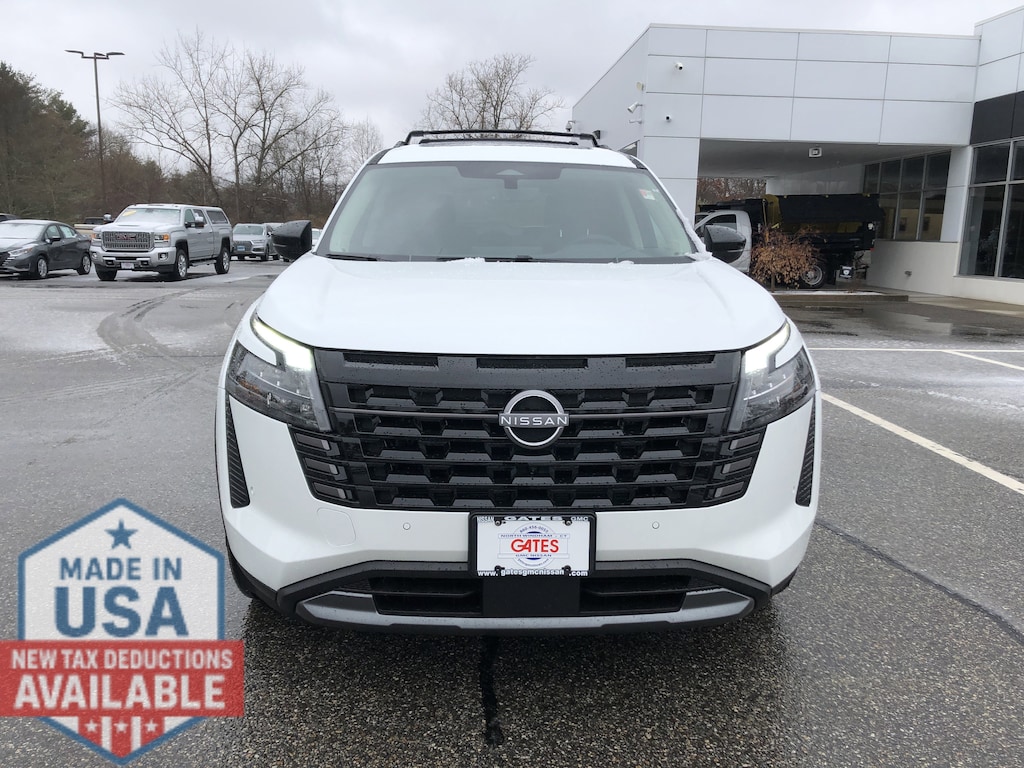 New 2026 Nissan Pathfinder SL SUV