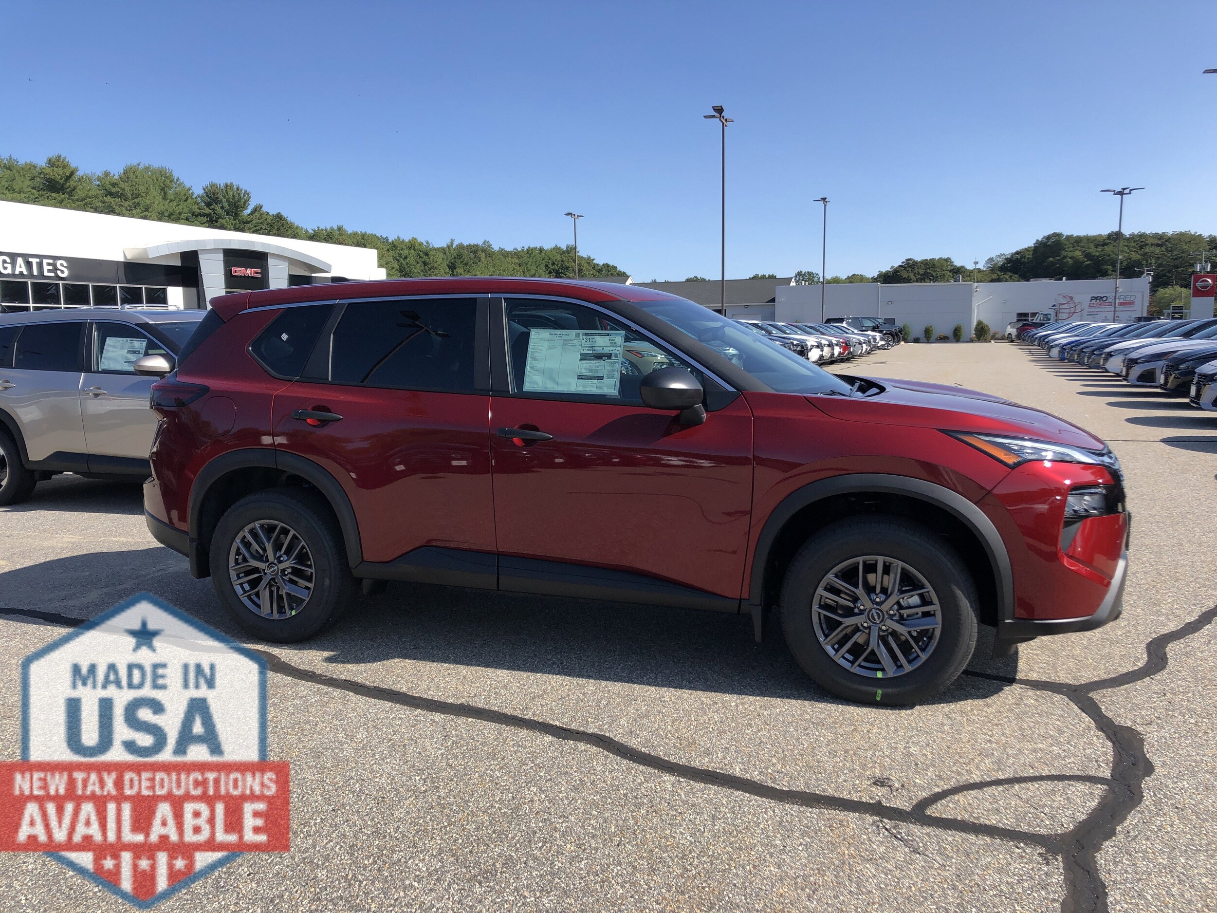 2026 Nissan Rogue S photo 2