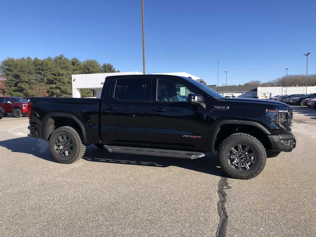 New 2026 GMC Sierra 1500 AT4X 4WD Crew Cab 147 Truck