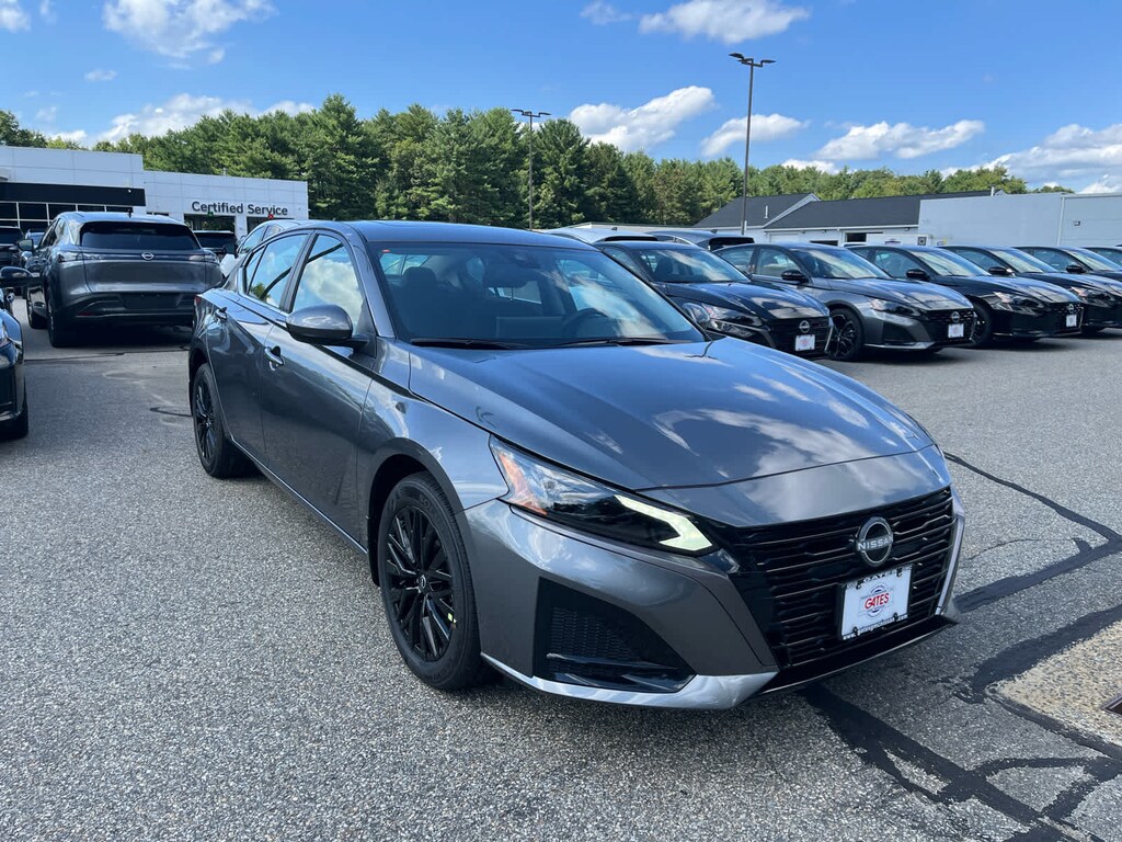New 2026 Nissan Altima SV Sedan