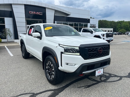 2024 Nissan Frontier PRO-4X Crew Cab 4x4 Truck