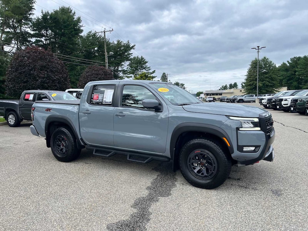 Certified 2025 Nissan Frontier PRO-4X Crew Cab 4x4 Truck