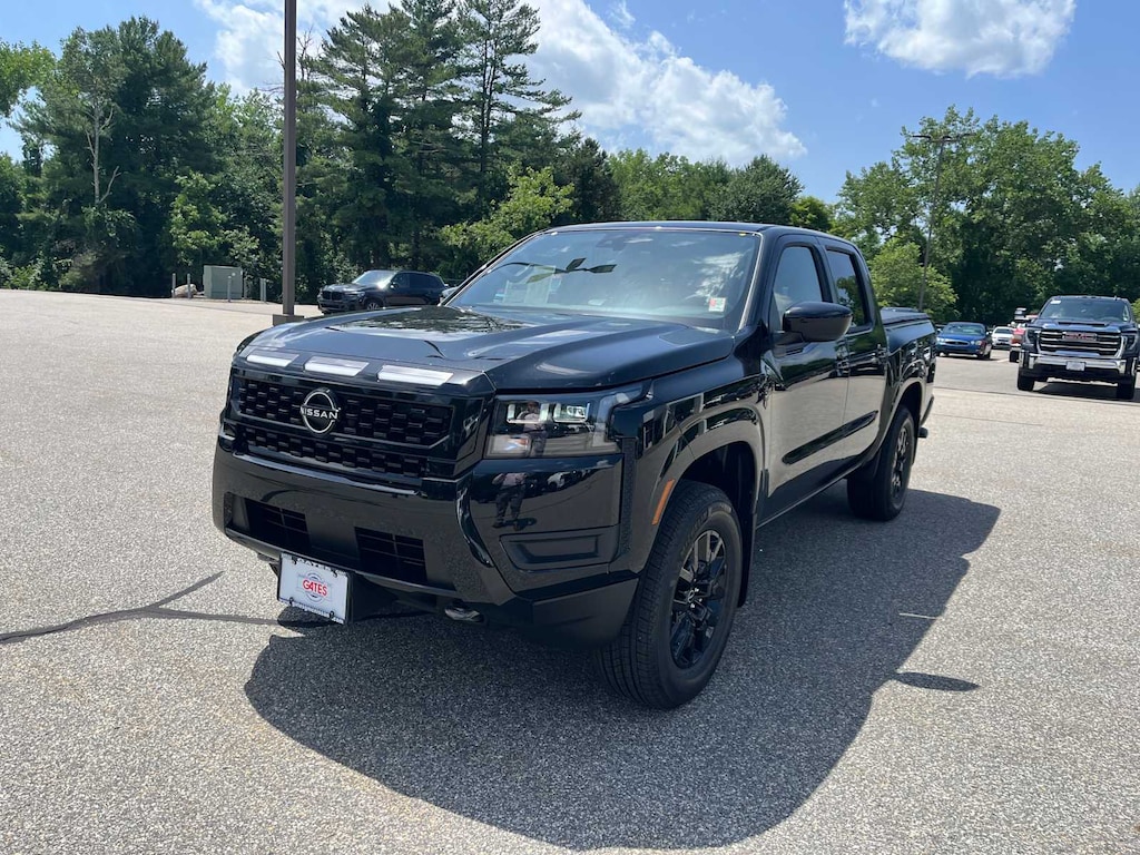 New 2026 Nissan Frontier SV Crew Cab 4x4 Truck