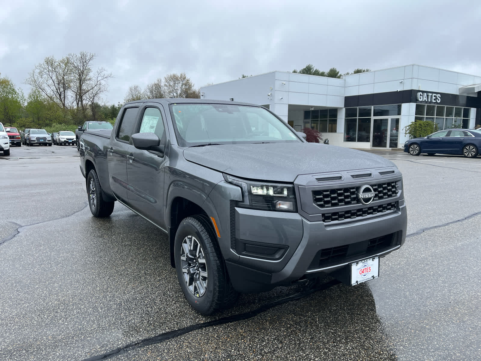 2026 Nissan Frontier SV Crew Cab 4X4 LWB's photo