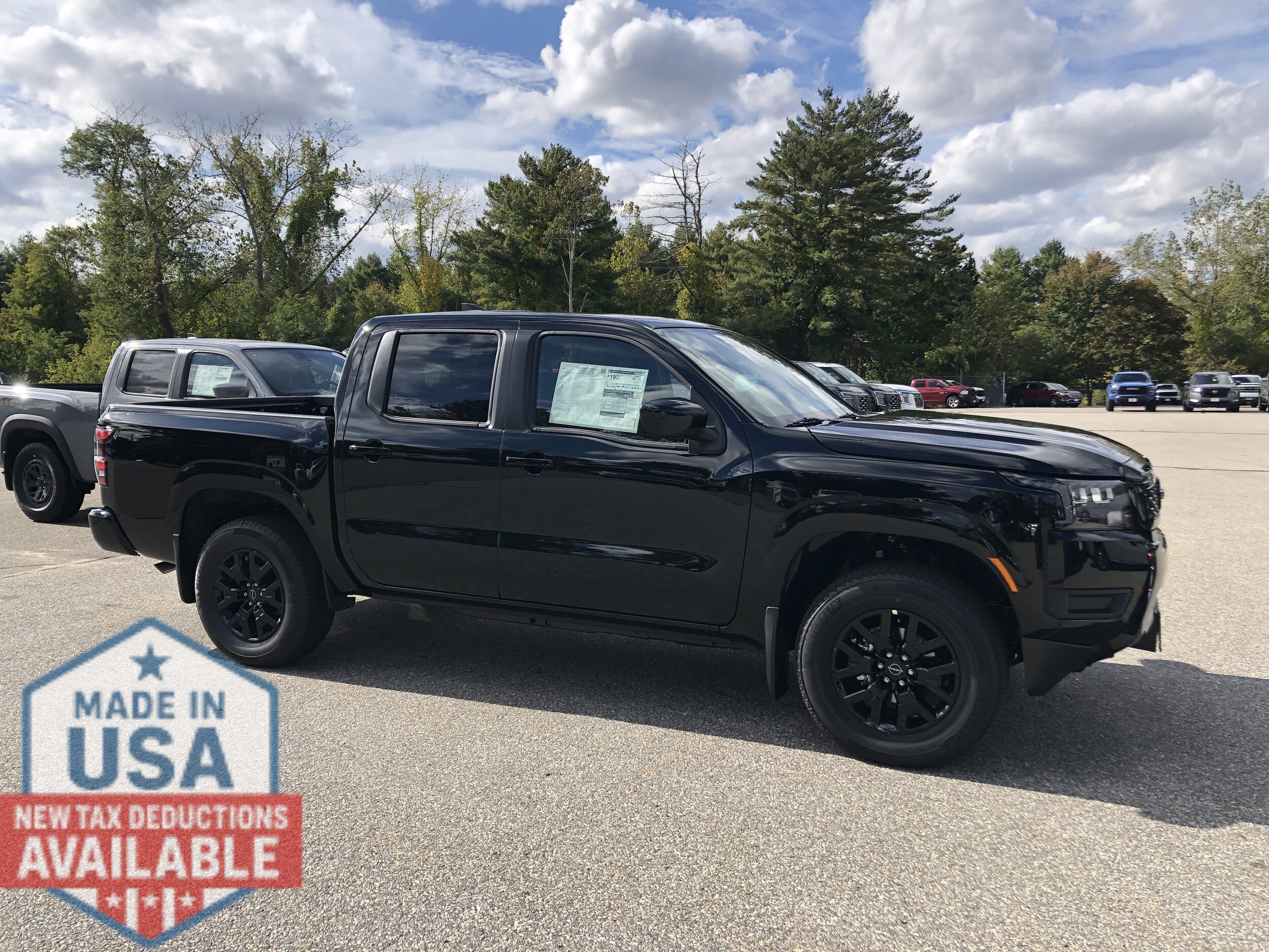 2026 Nissan Frontier SV photo 2