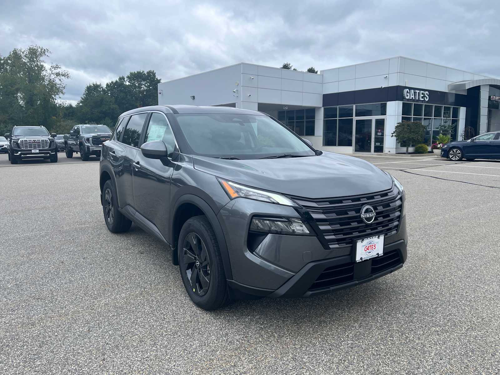 2027 Nissan Rogue SV