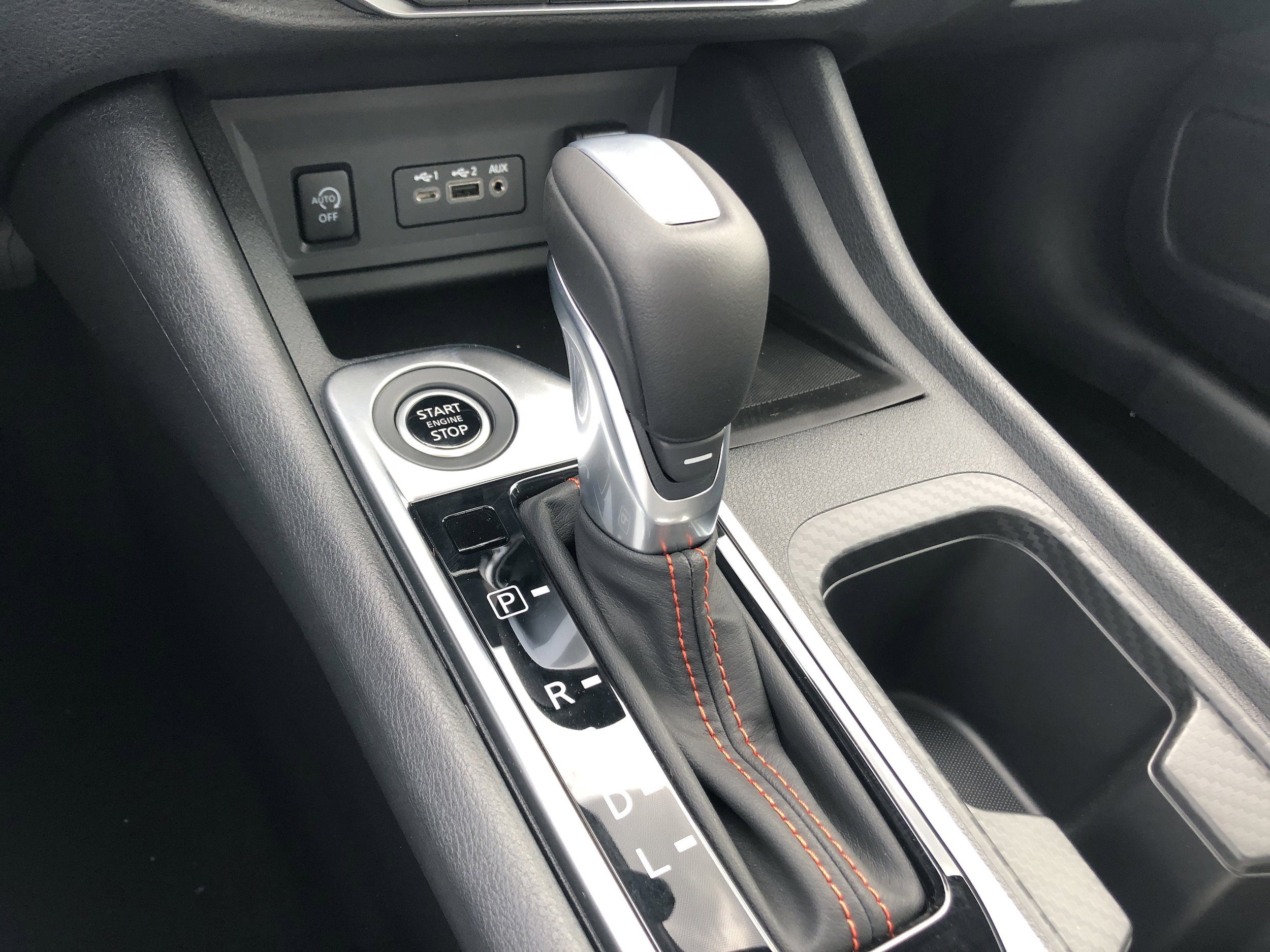 2025 Nissan Sentra SR - Photo 15