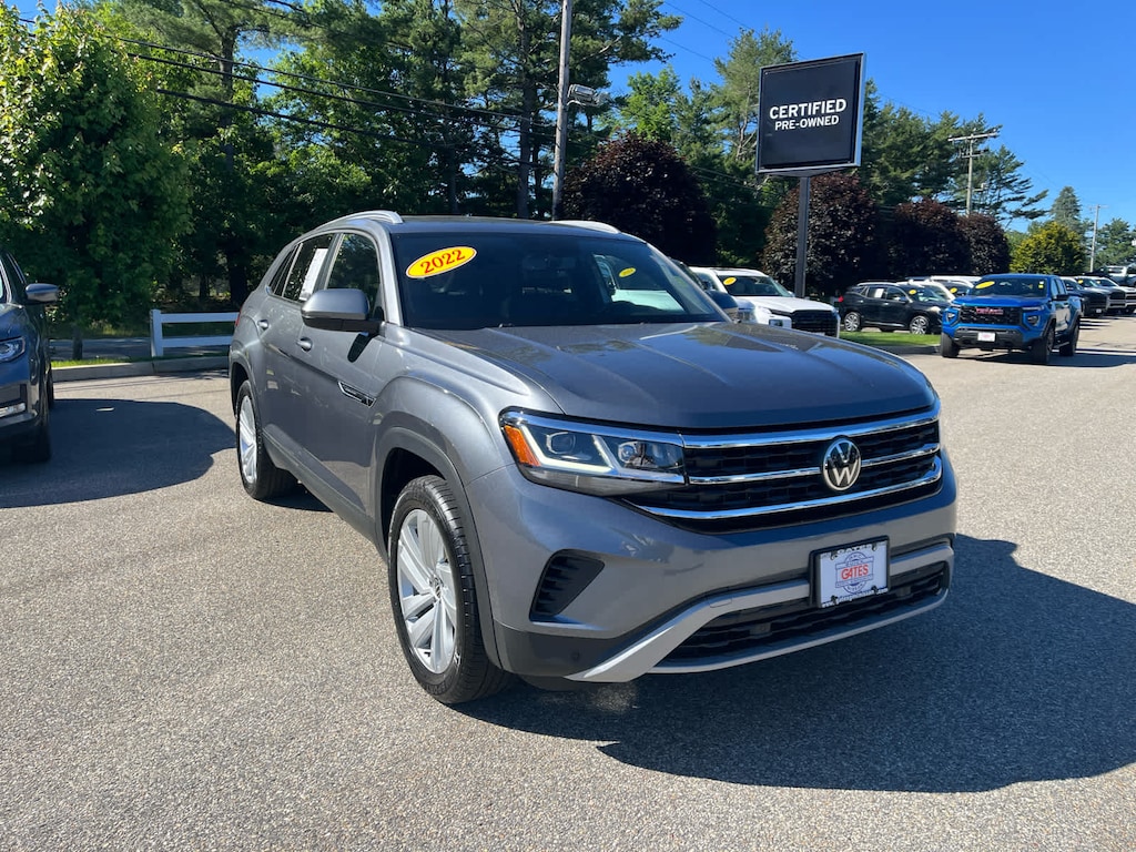 Used 2022 Volkswagen Atlas Cross Sport 3.6L V6 SE w/Technology SUV