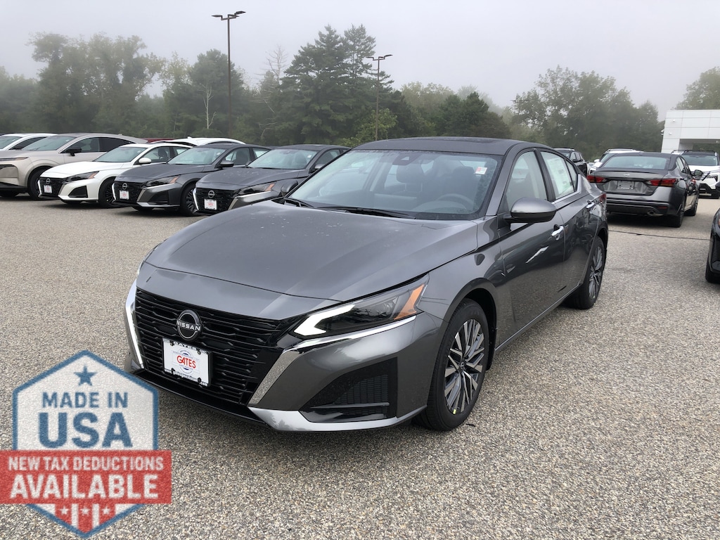 New 2025 Nissan Altima SV Sedan