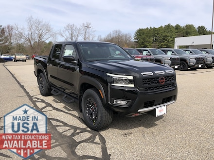 2025 Nissan Frontier PRO-4X Truck Crew Cab