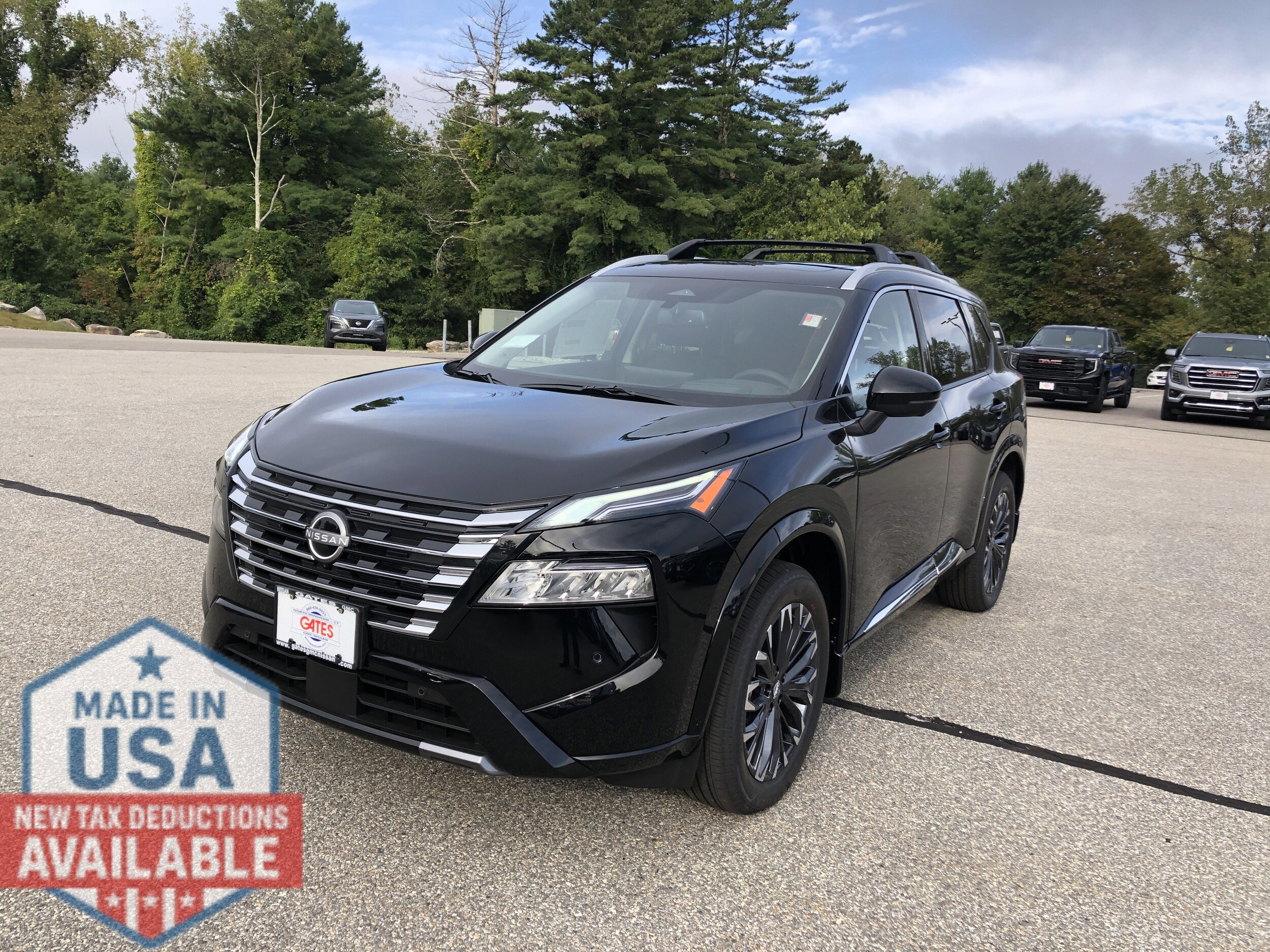 2026 Nissan Rogue Platinum photo 3