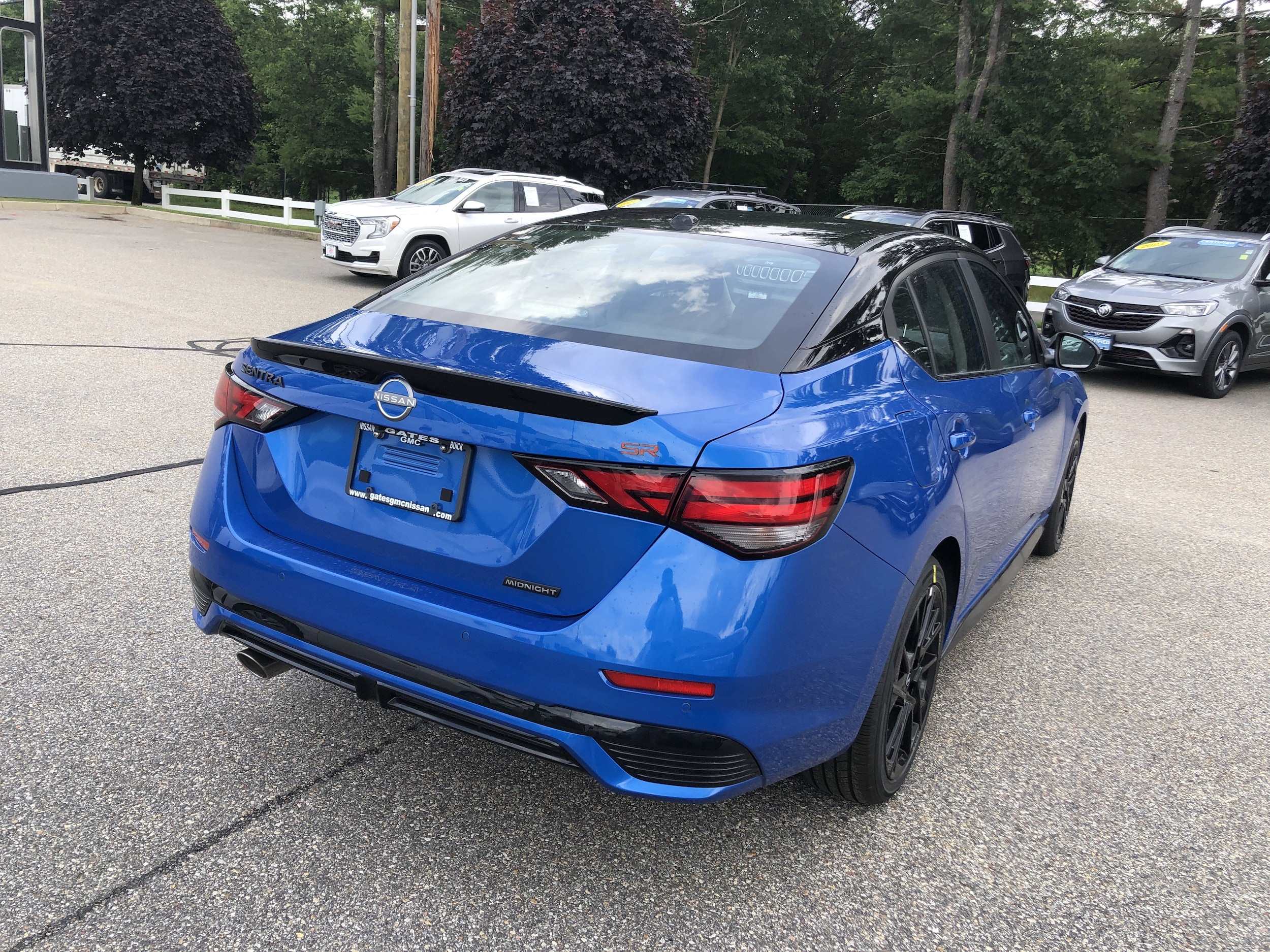 2025 Nissan Sentra SR - Photo 5