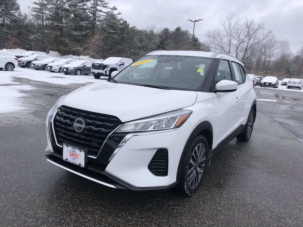 Used 2023 Nissan Kicks SV Sport Utility