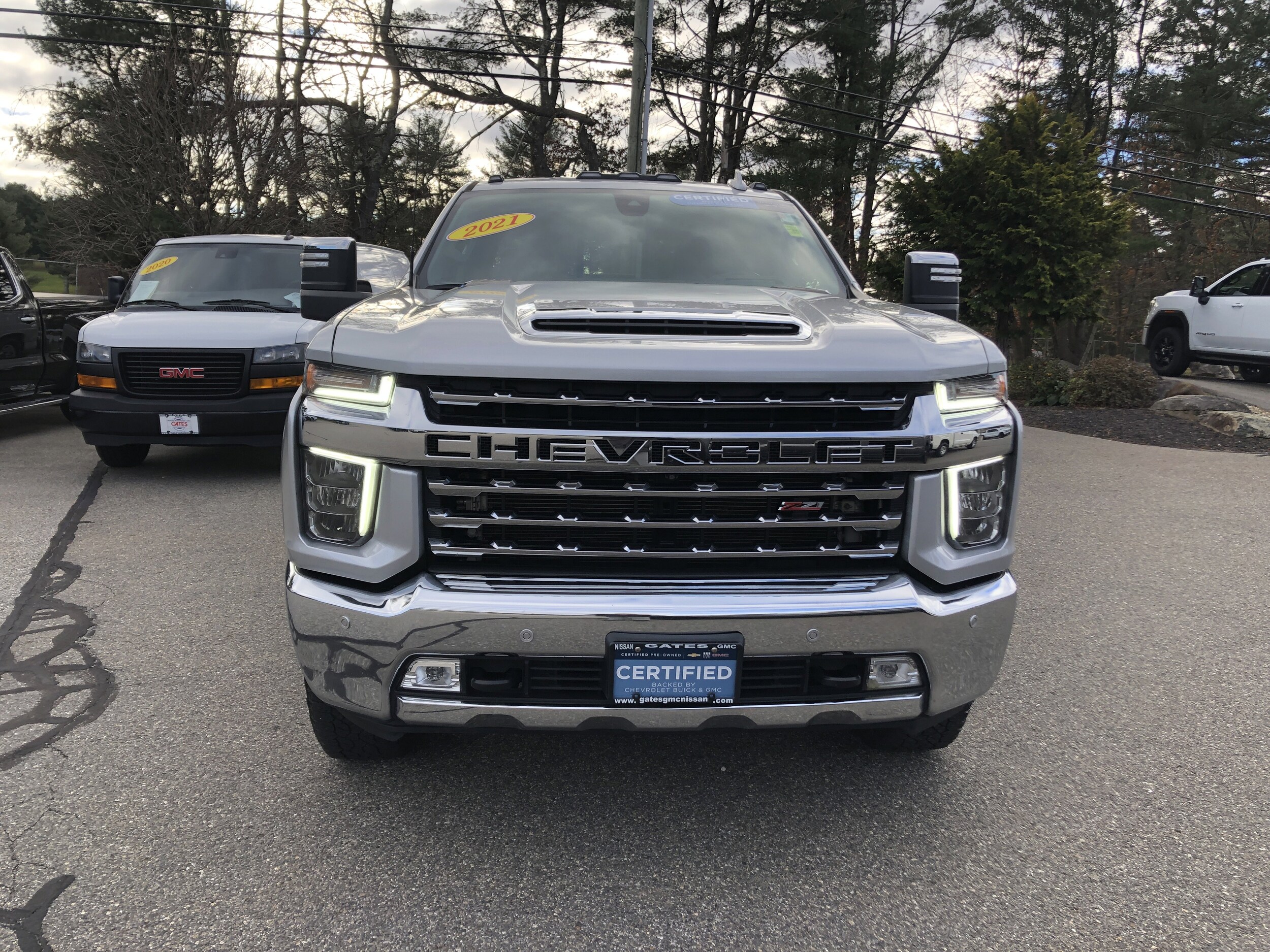 2021 Chevrolet Silverado 2500HD LTZ photo 2