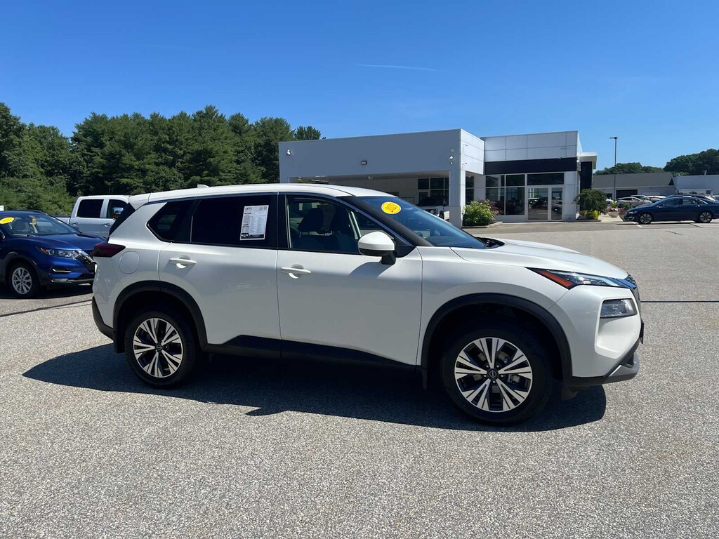 Used 2023 Nissan Rogue SV SUV