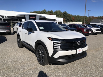 2026 Nissan Kicks SR SUV