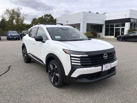 2026 Nissan Kicks SR SUV