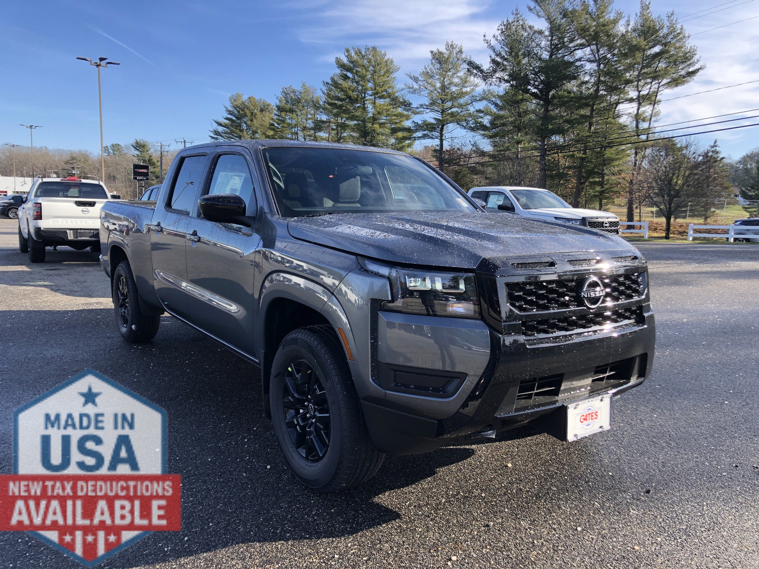 2026 Nissan Frontier SV's photo