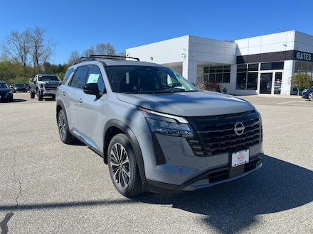 2026 Nissan Pathfinder Platinum SUV