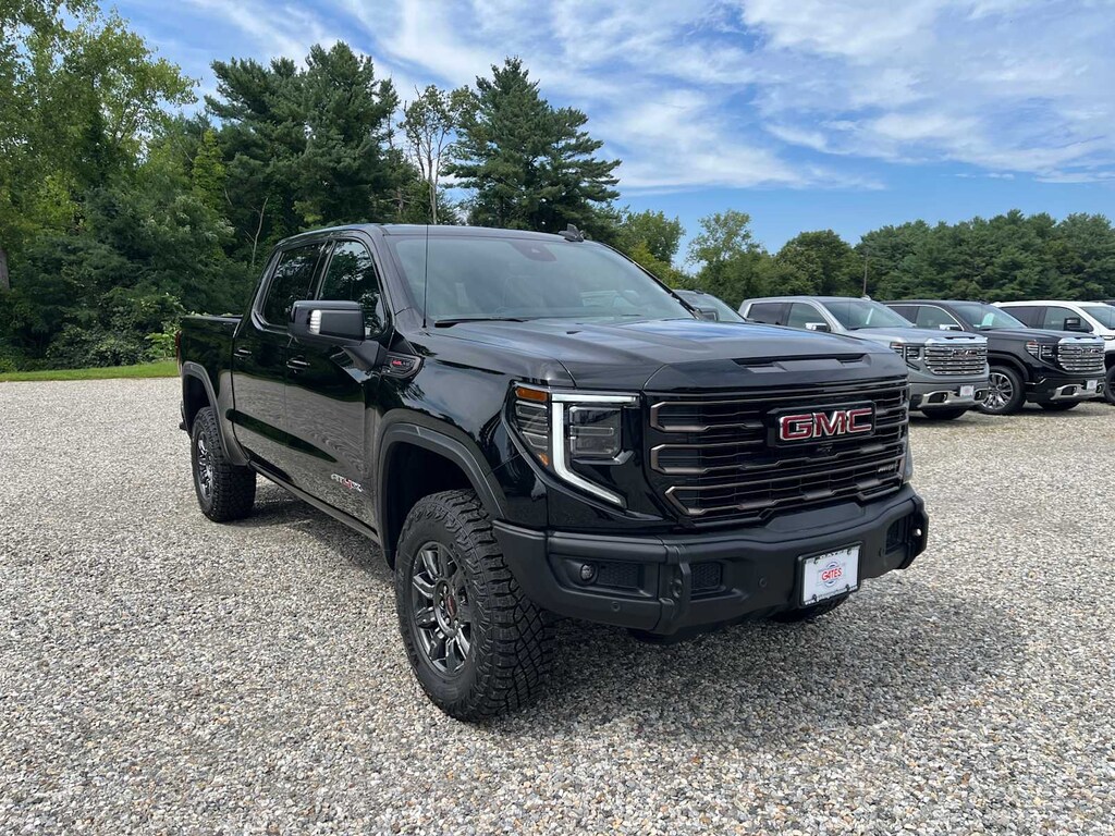 New 2026 GMC Sierra 1500 AT4X 4WD Crew Cab 147 Truck