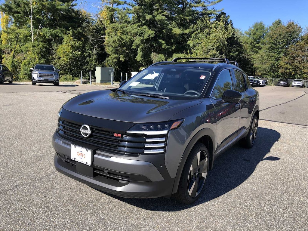 New 2026 Nissan Kicks SR SUV