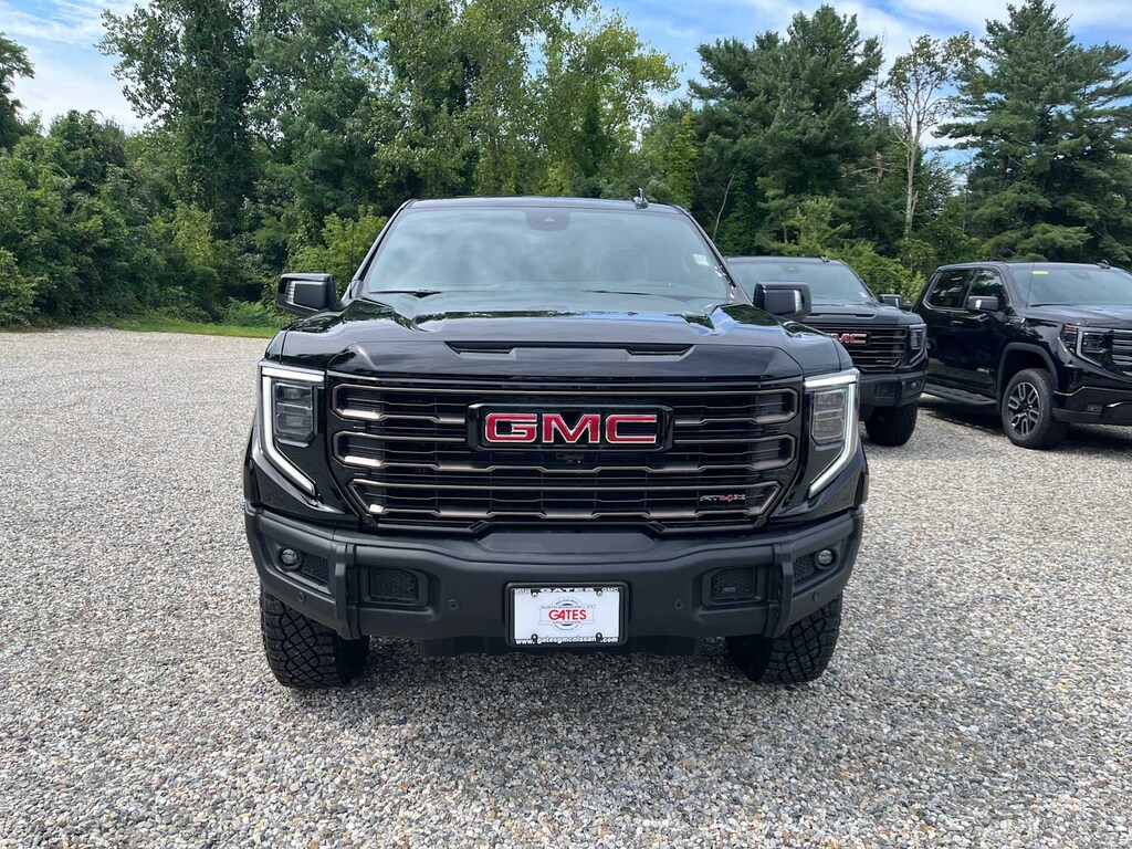 New 2026 GMC Sierra 1500 AT4X 4WD Crew Cab 147 Truck