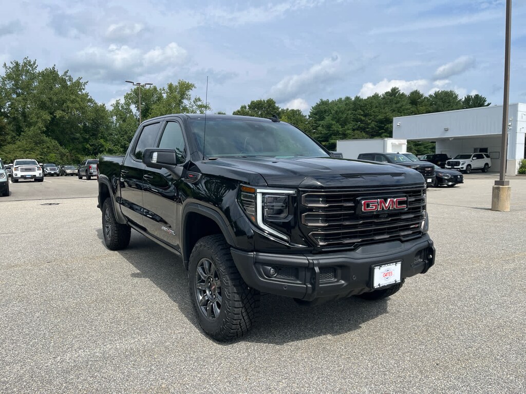 New 2026 GMC Sierra 1500 AT4X 4WD Crew Cab 147 Truck