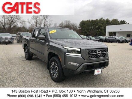 2024 Nissan Frontier SL Crew Cab Pickup