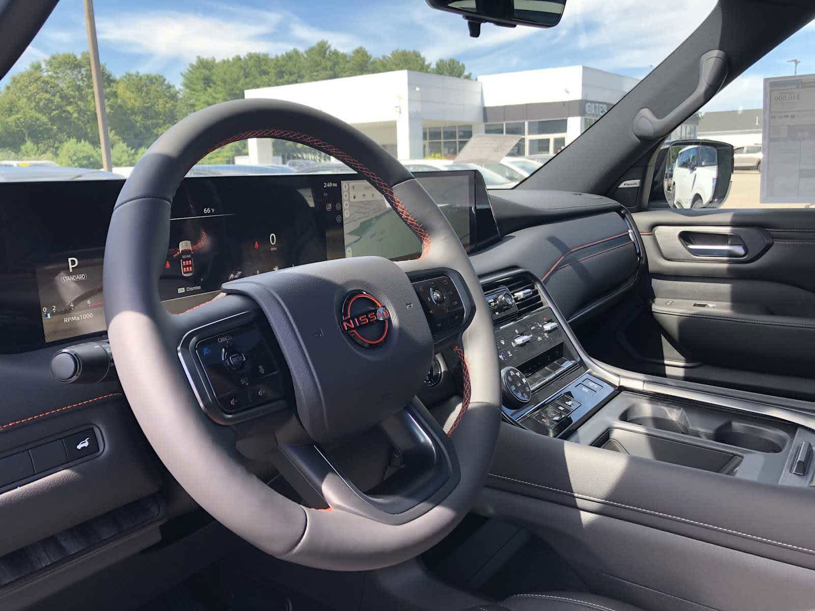 2025 Nissan Armada PRO-4X - Photo 14