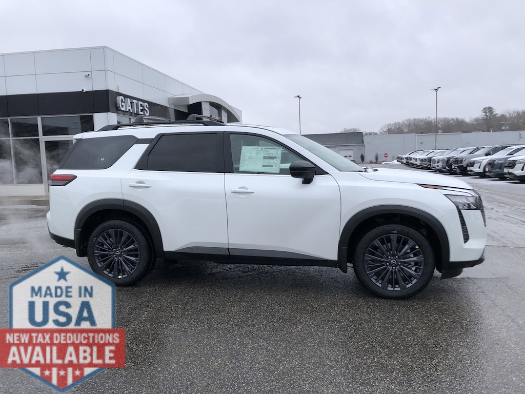 New 2026 Nissan Pathfinder SL SUV