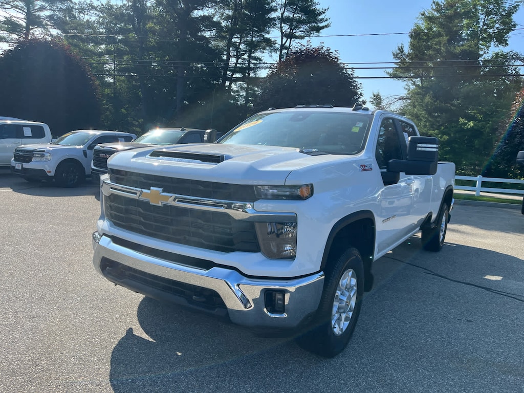 Used 2024 Chevrolet Silverado 2500HD LT 4WD Crew Cab 159 Truck