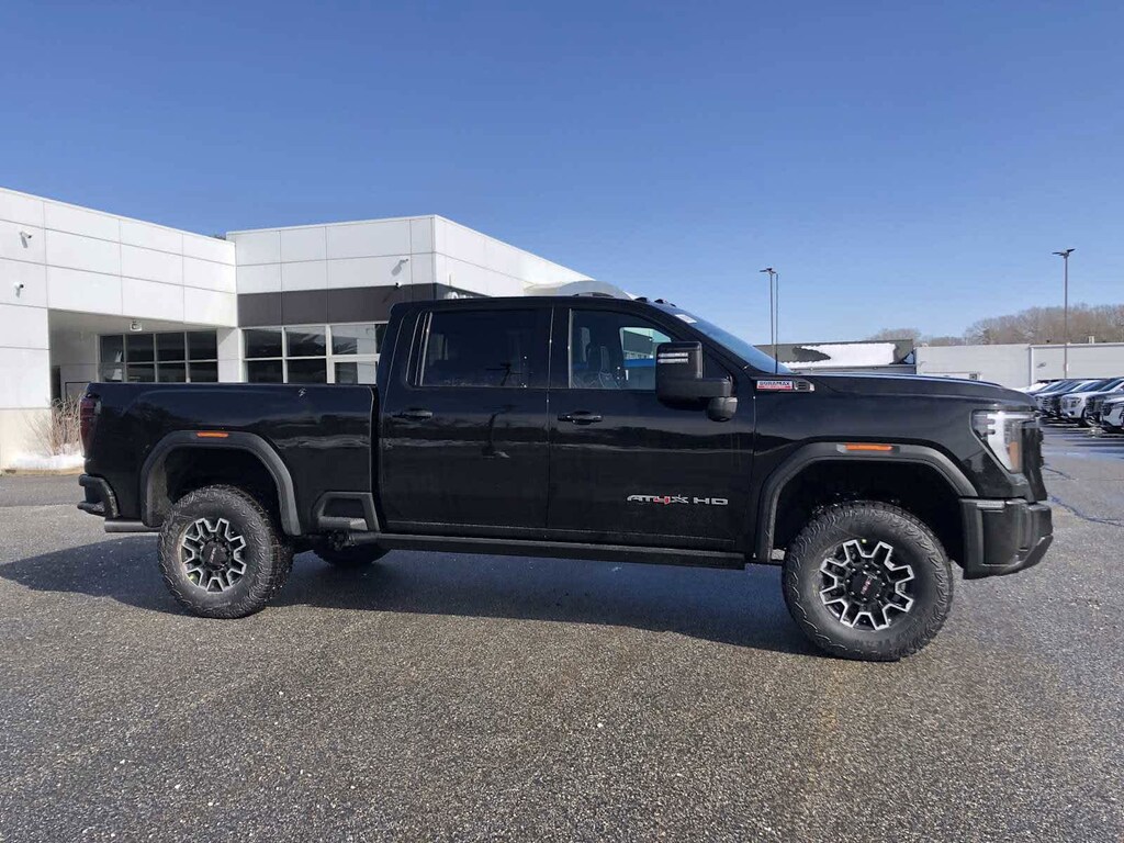 New 2026 GMC Sierra 2500HD AT4X 4WD Crew Cab 159 Truck