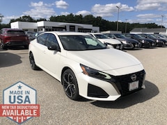 2025 Nissan Altima SR Sedan