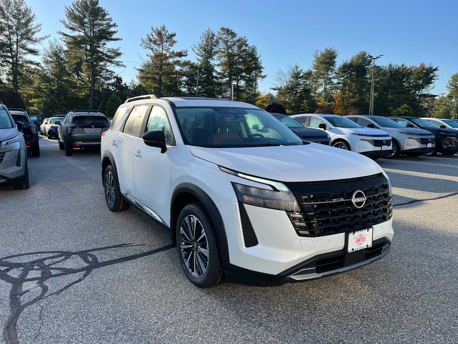 2026 Nissan Pathfinder Platinum