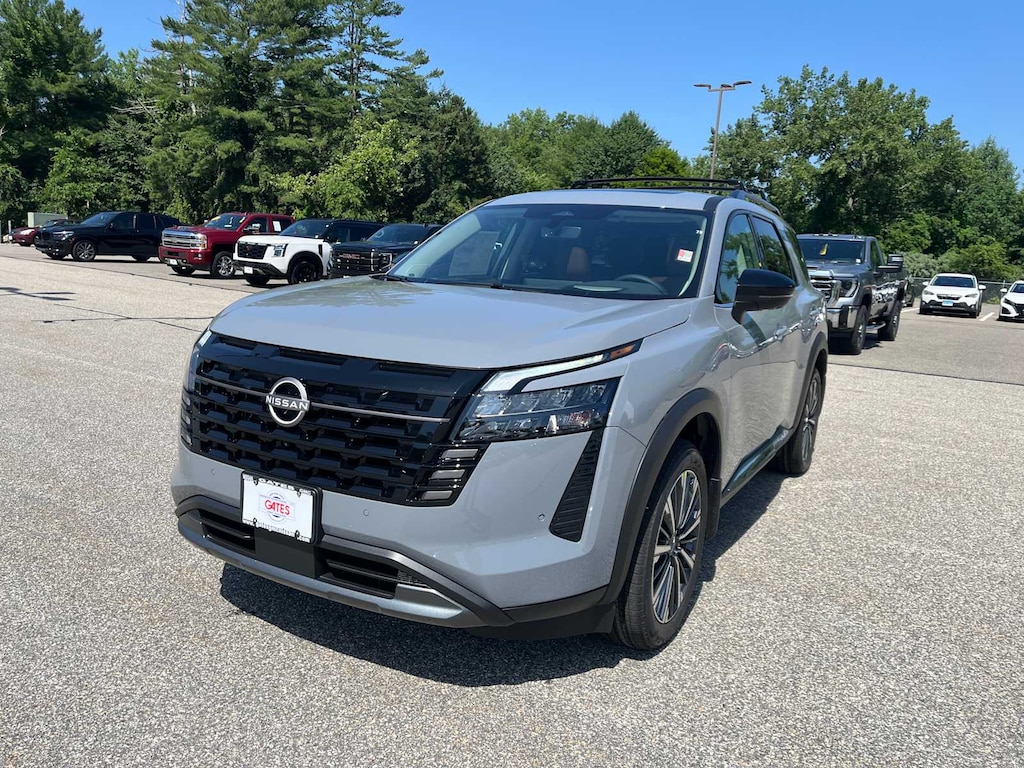 New 2026 Nissan Pathfinder Platinum SUV