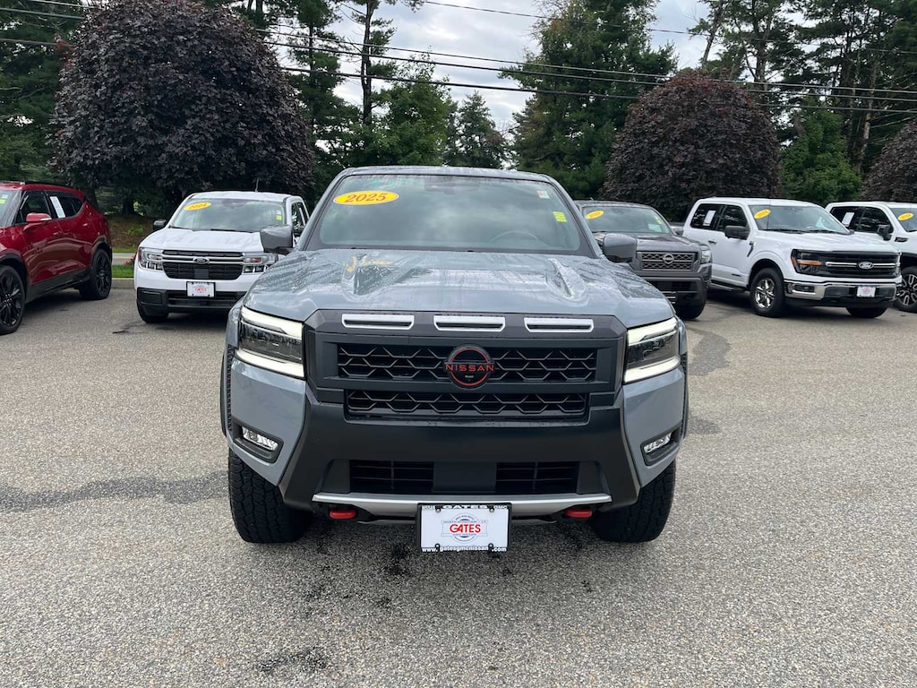 Certified 2025 Nissan Frontier PRO-4X Crew Cab 4x4 Truck