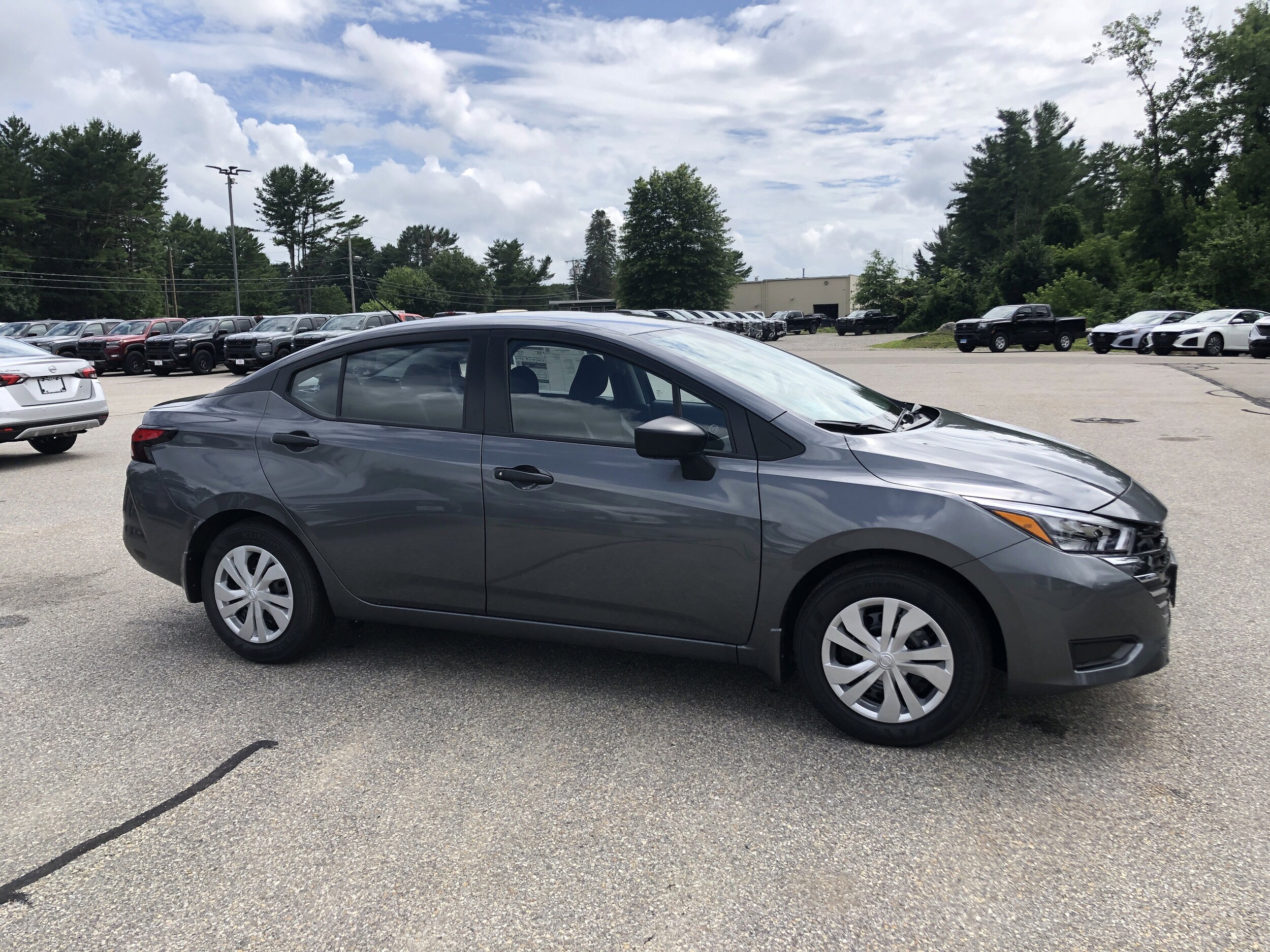 2025 Nissan Versa S photo 2