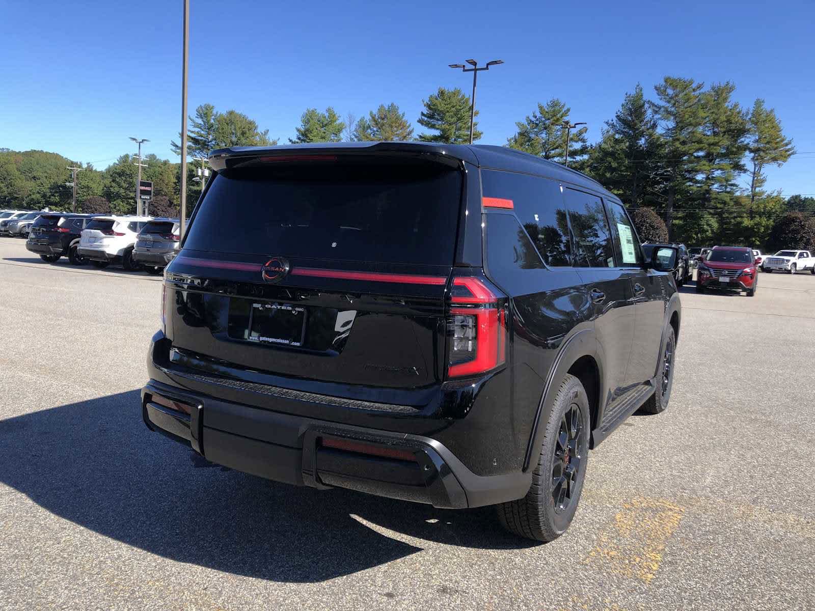 2026 Nissan Armada PRO-4X - Photo 5