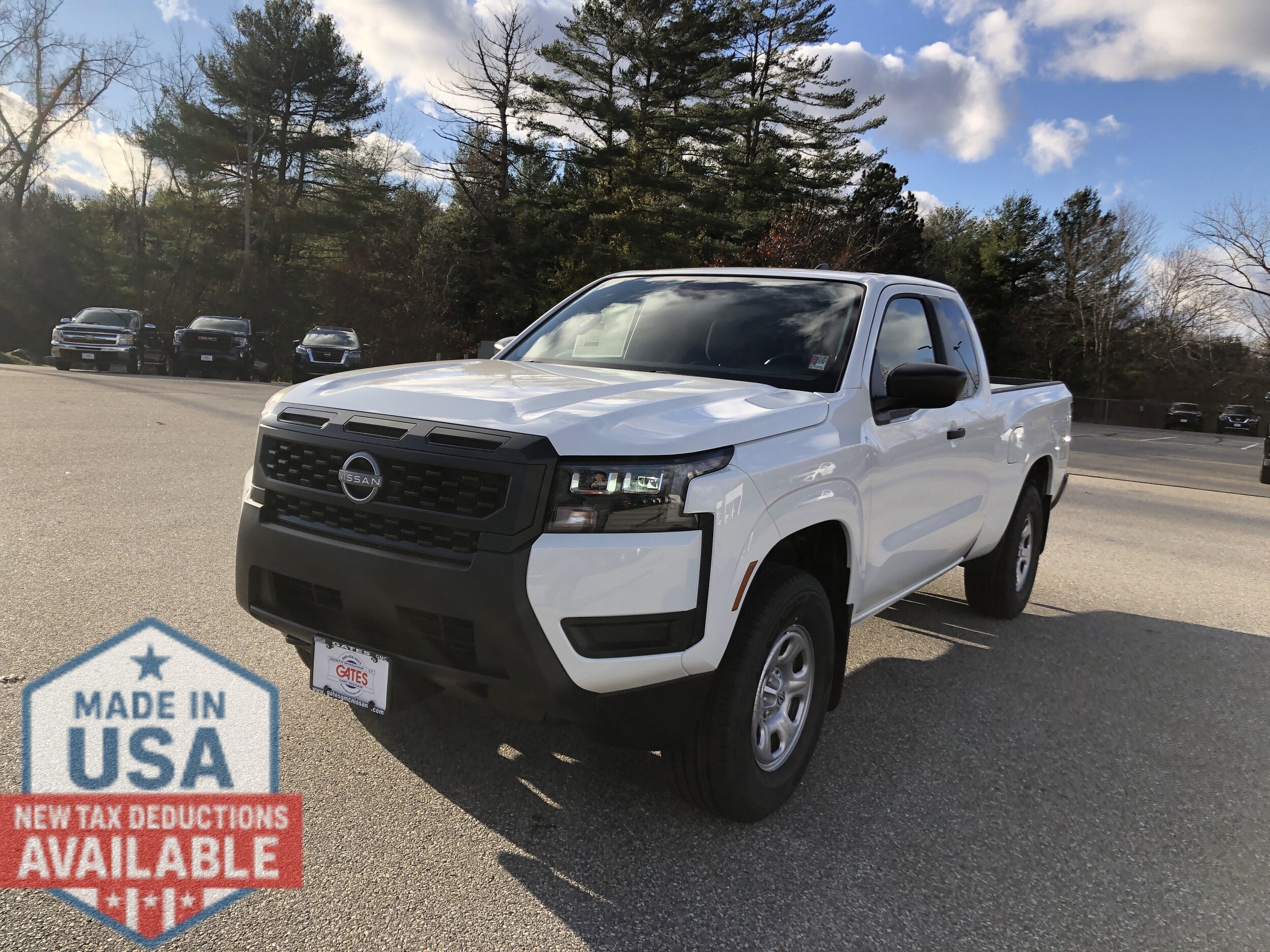 2026 Nissan Frontier S photo 3