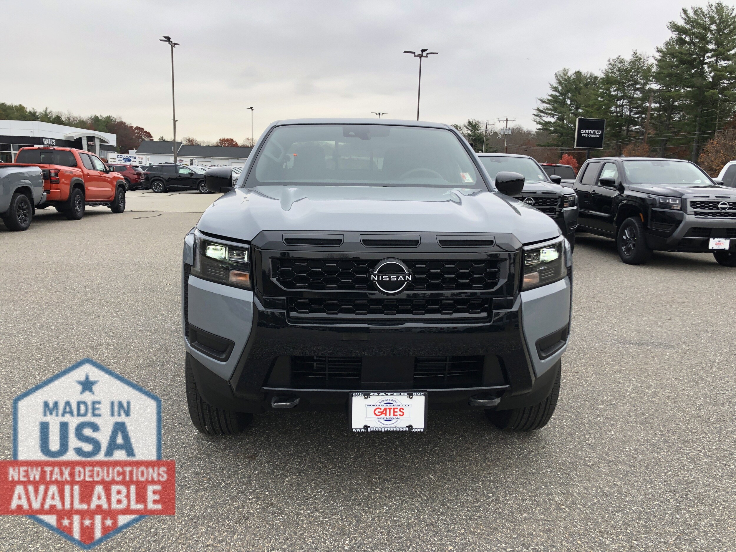 2026 Nissan Frontier SV photo 2