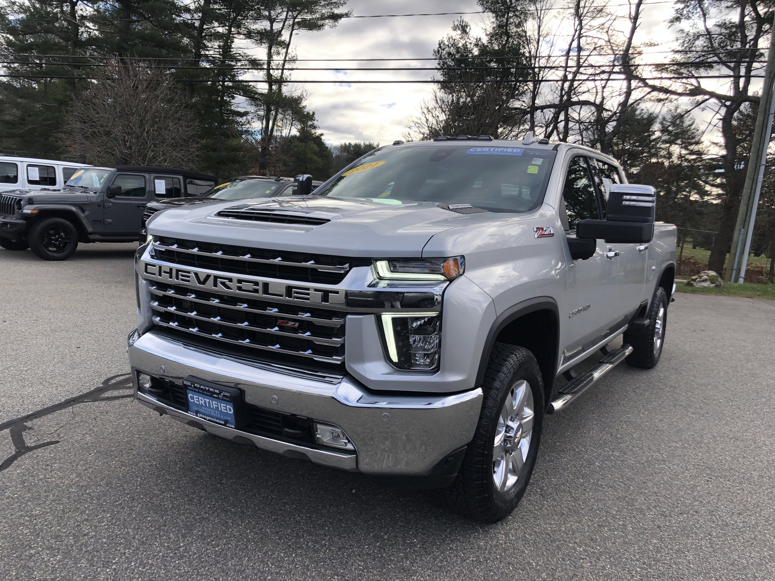 2021 Chevrolet Silverado 2500HD LTZ photo 3