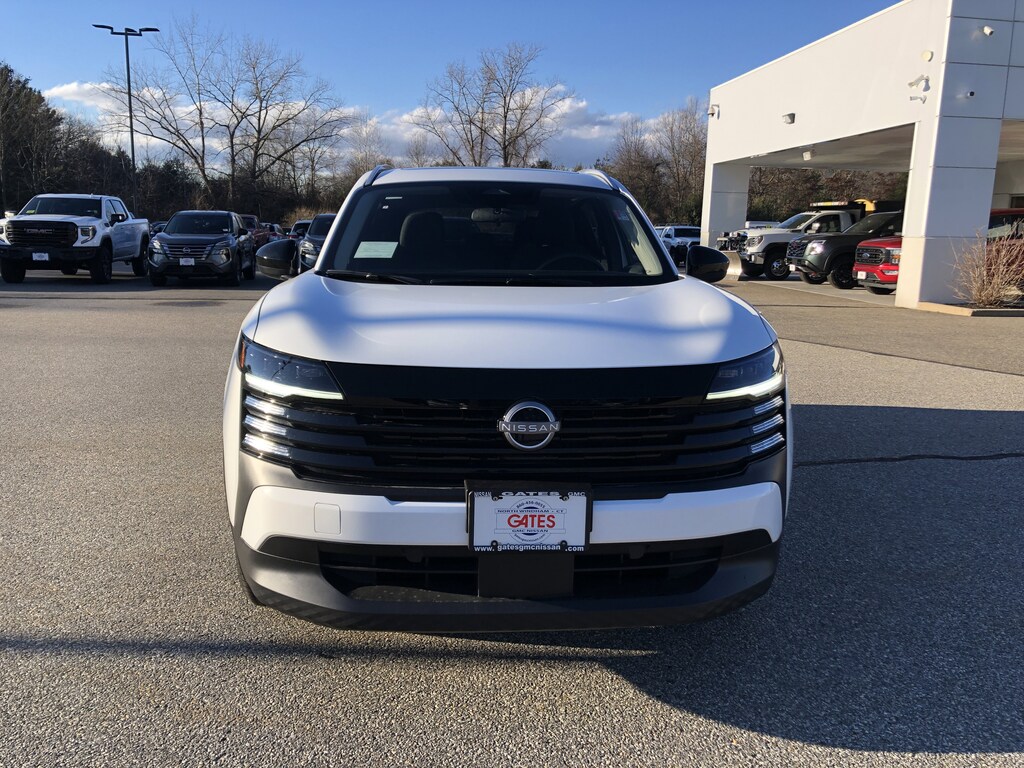 New 2026 Nissan Kicks SV SUV
