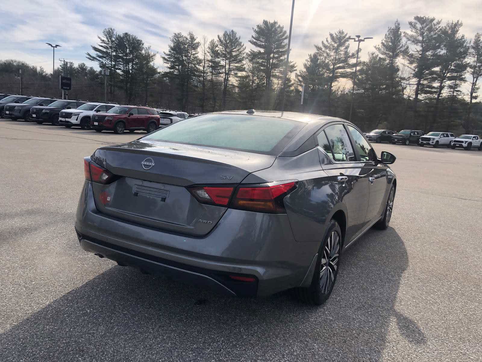 2024 Nissan Altima 2.5 SV photo 5