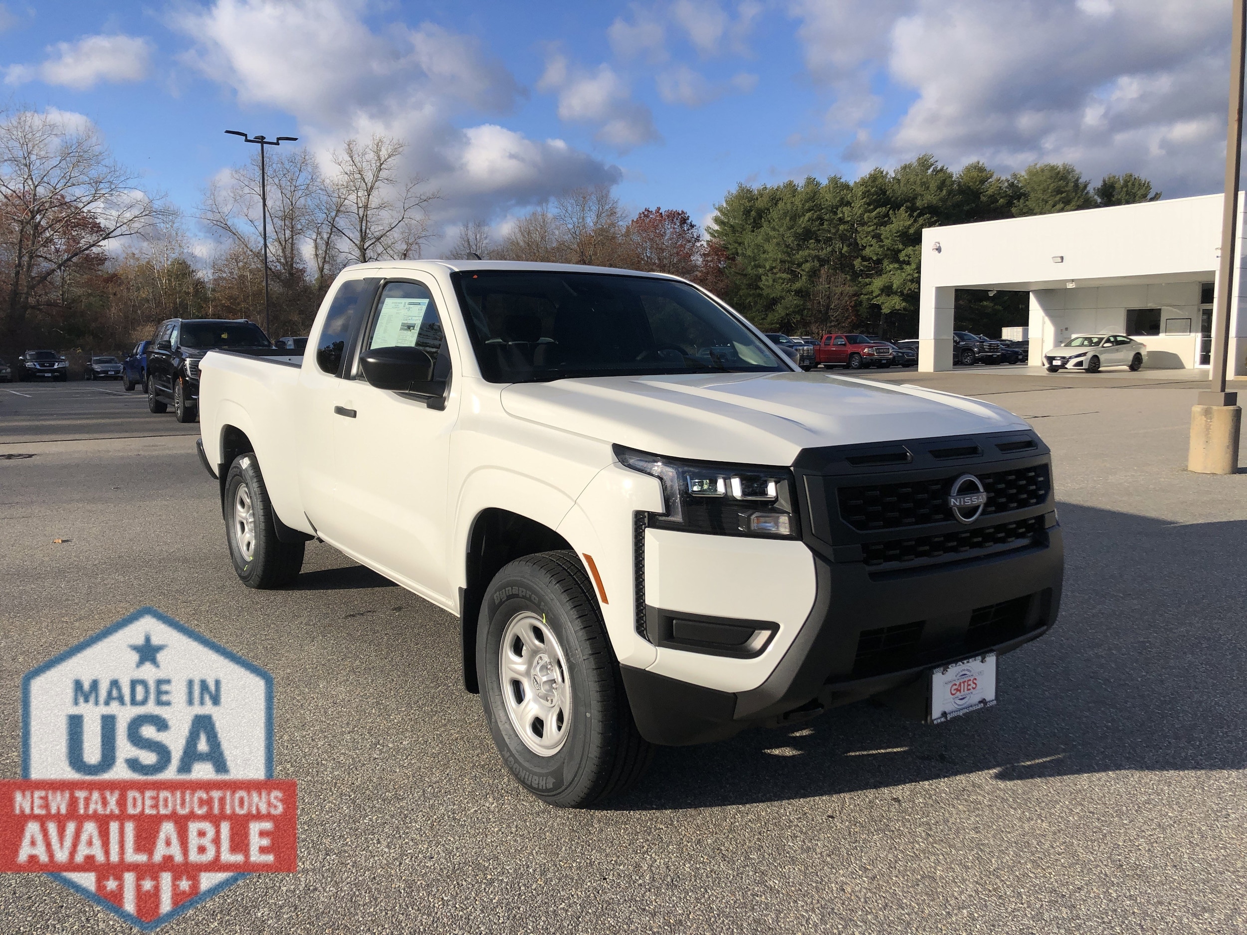 2026 Nissan Frontier S's photo